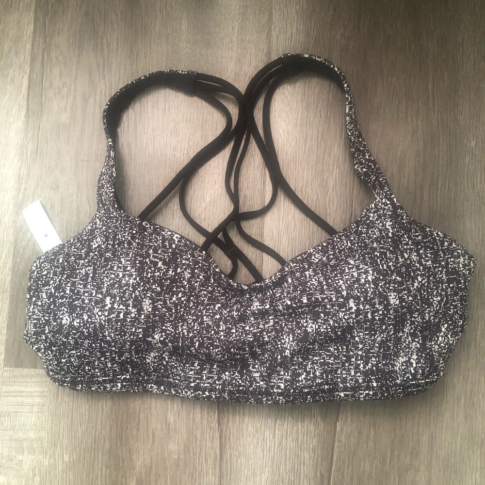 Lululemon Athletica Free To Be Sports Bra Size 6